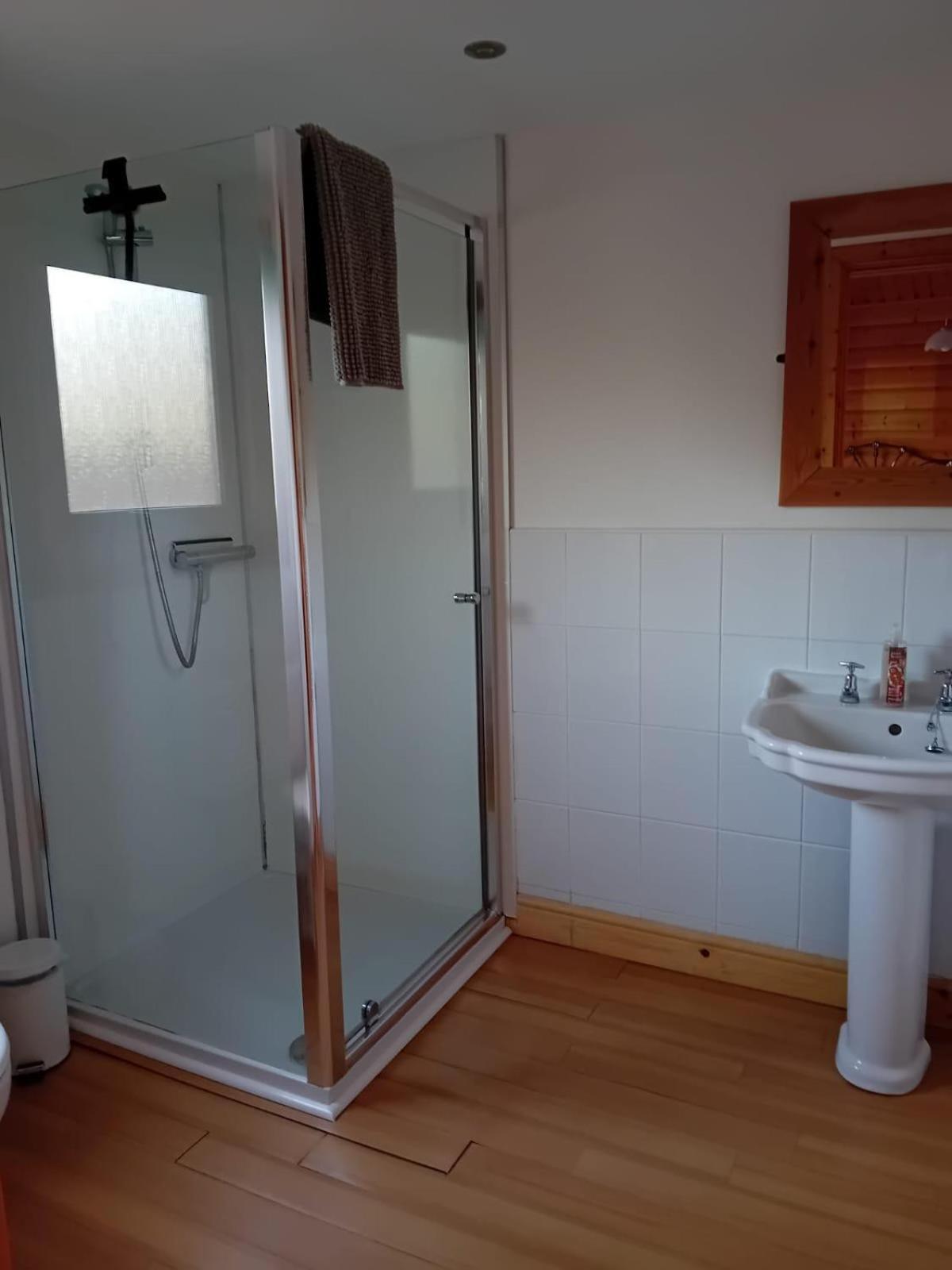 Bamboo Retreat Villa Louth  Eksteriør bilde