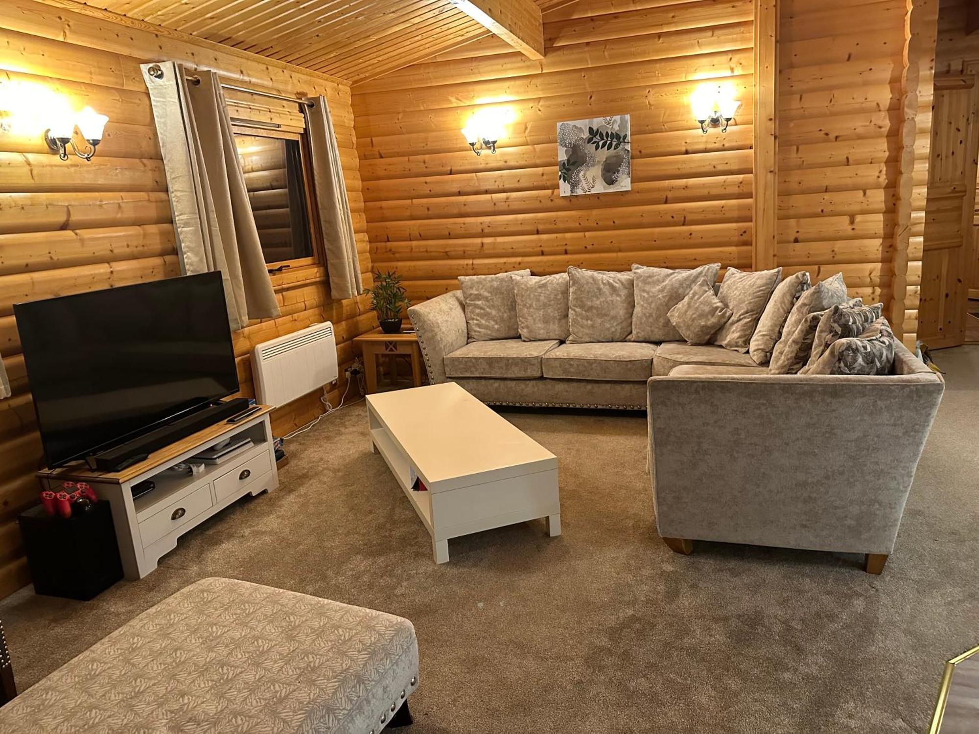 Bamboo Retreat Villa Louth  Eksteriør bilde